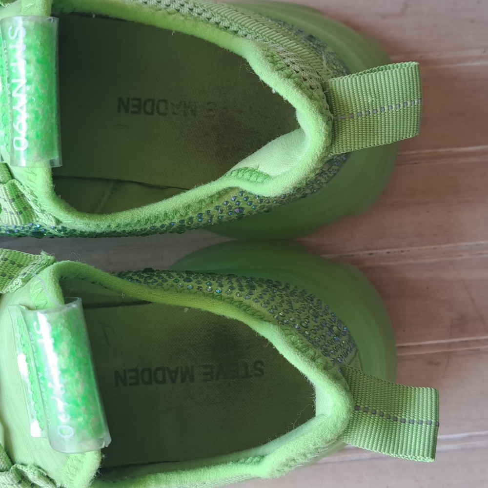 Steve Madden Girls Maxima Knit Rhinestone Lace Up Chunky Sole Comfy Sneakers - Picture 4 of 11